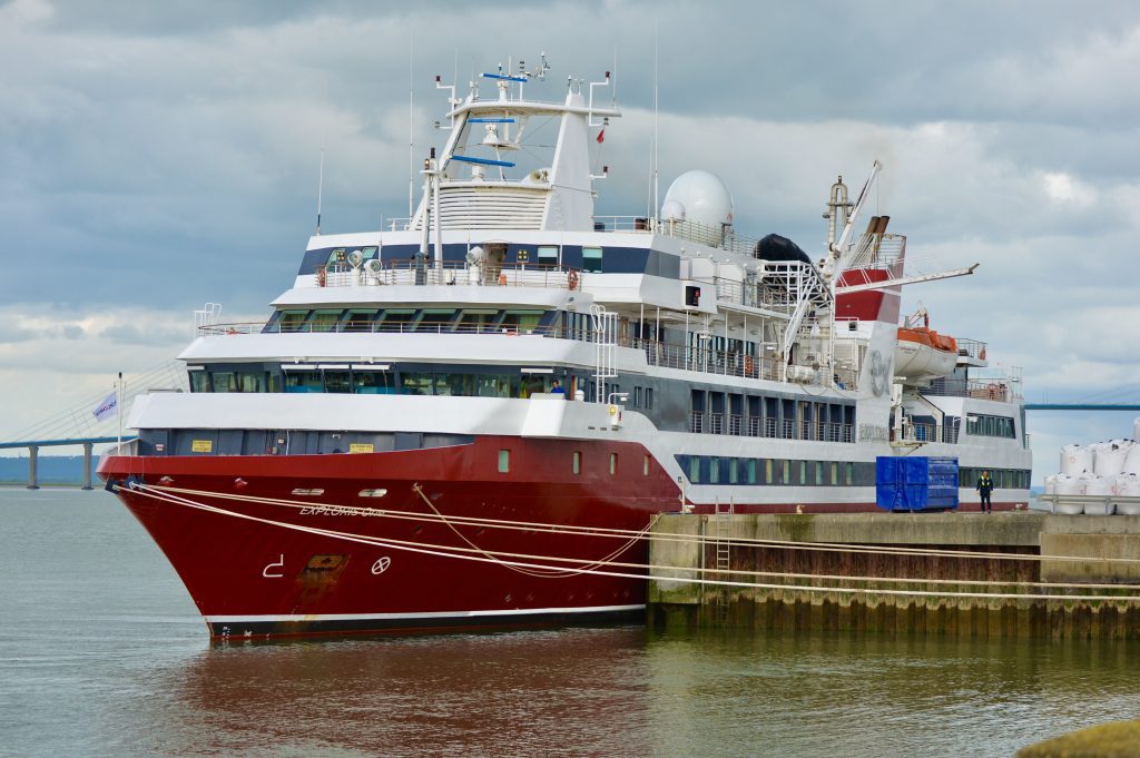 Exploris One - Eric Saint Plancat